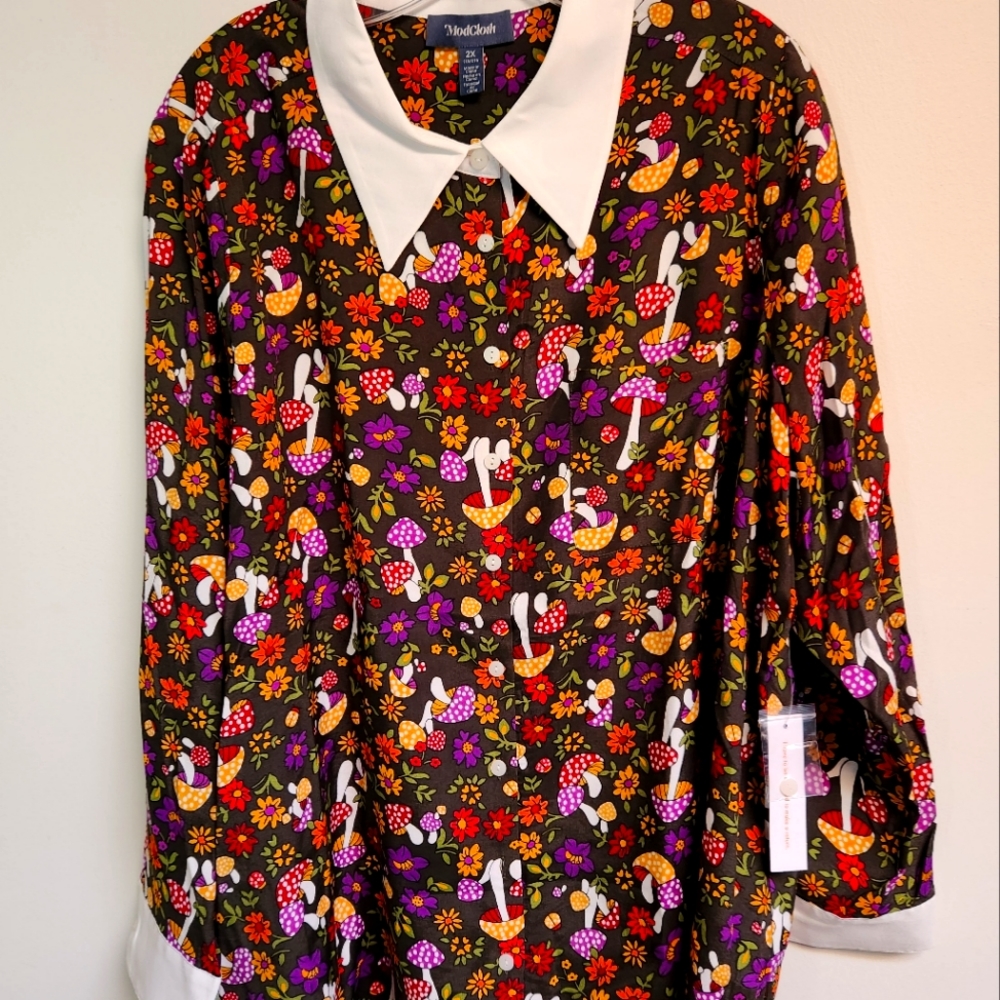 Modcloth shirt or short dress. Size 2X. Brand New.